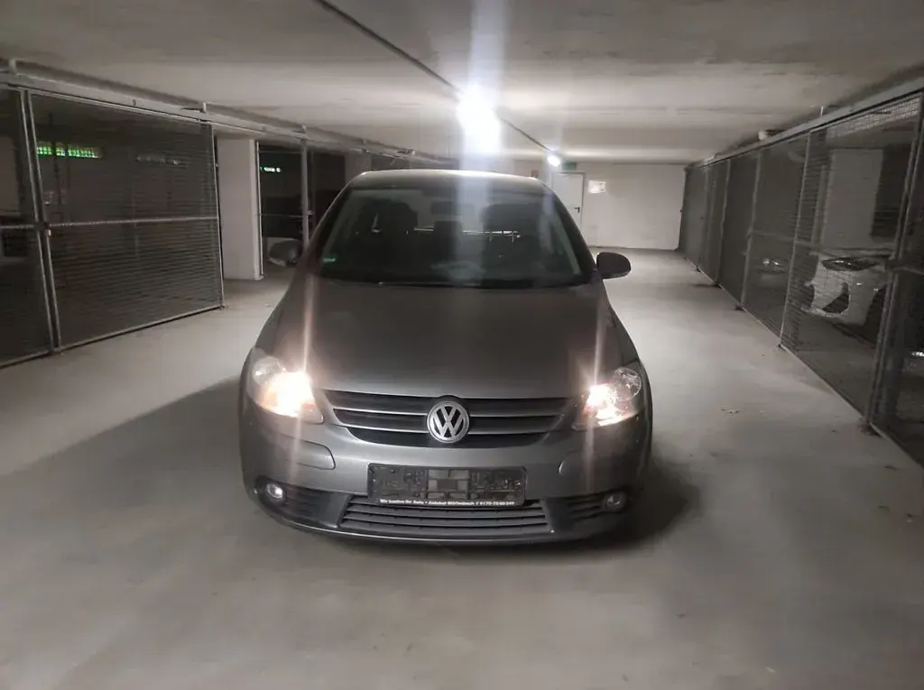 Gebraucht VW Golf Plus Comfortline 75 PS (55 kW) 2006 Grau Van / Kleinbus