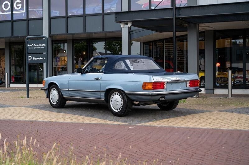 Gebraucht Mercedes SL300 179 PS (131 kW) 1987 Blau Cabrio