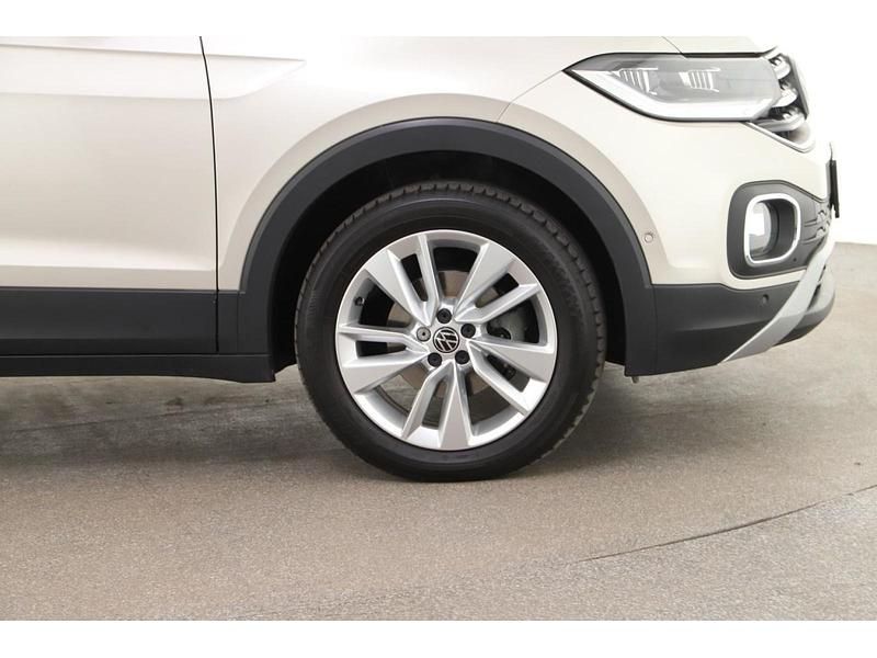 Gebraucht VW T-Cross Move 150 PS (110 kW) 2024 SUV
