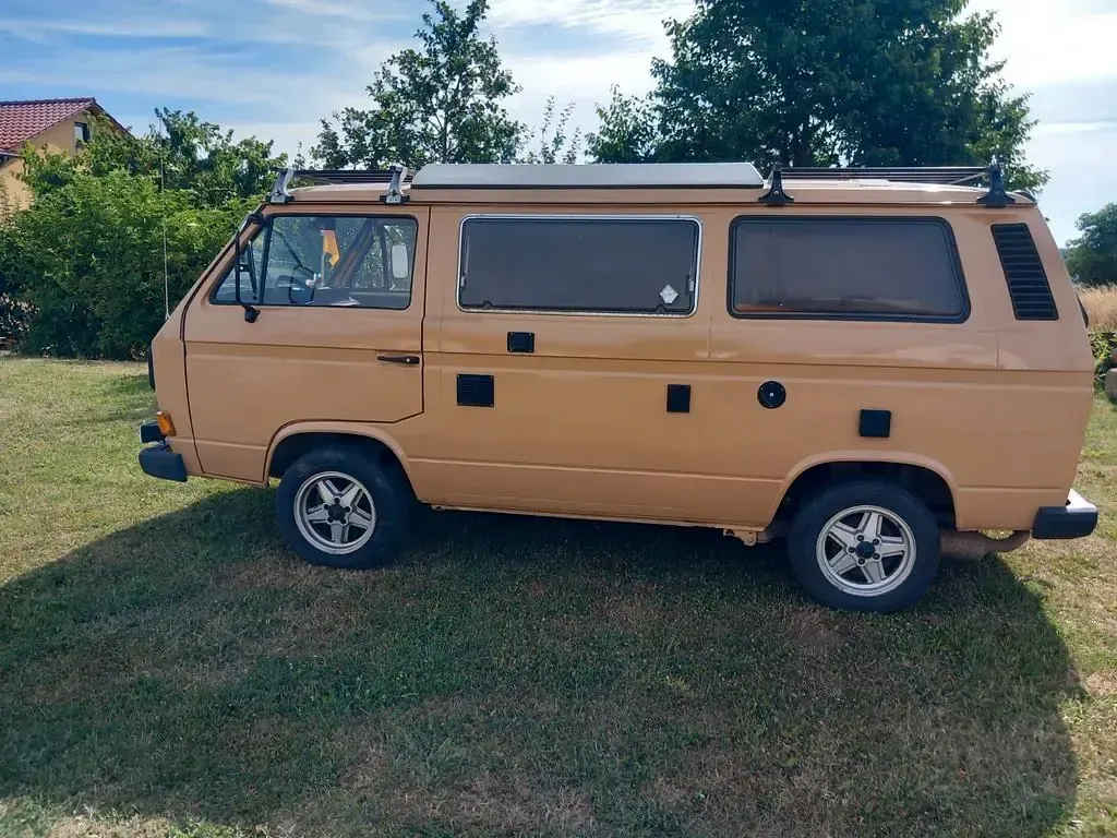 Gebraucht VW T3 69 PS (50 kW) 1985 Beige Van