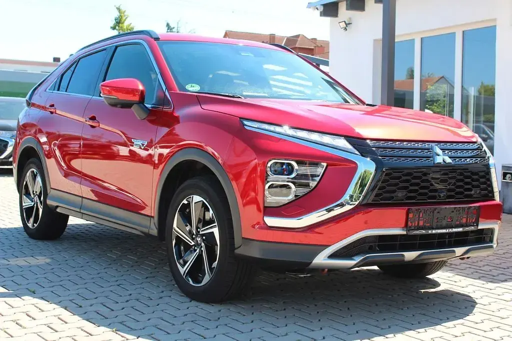 Gebraucht Mitsubishi Eclipse Cross Edition 188 PS (138 kW) 2022 Rot SUV