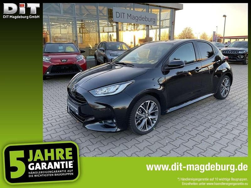 Gebraucht Toyota Yaris Hybrid Style 131 PS (96 kW) 2024 Mysticschwarz mica Kleinwagen