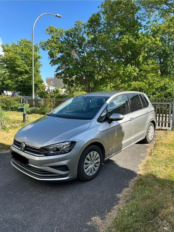 Silber Gebraucht 2018 VW Golf Sportsvan Comfortline Van / Kleinbus | 18.900 € (Fairer Preis) - Bild 1/4