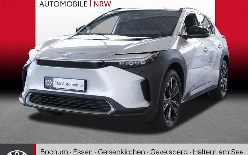 Silbern Gebraucht 2023 Toyota bZ4X Comfort SUV | 39.489 € (Etwas zu teuer) - Bild 1/4