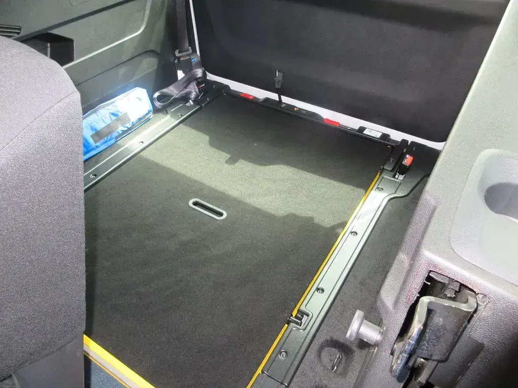 Gebraucht Opel Combo Life Ultimate 131 PS (96 kW) 2023 Weiß Van / Kleinbus