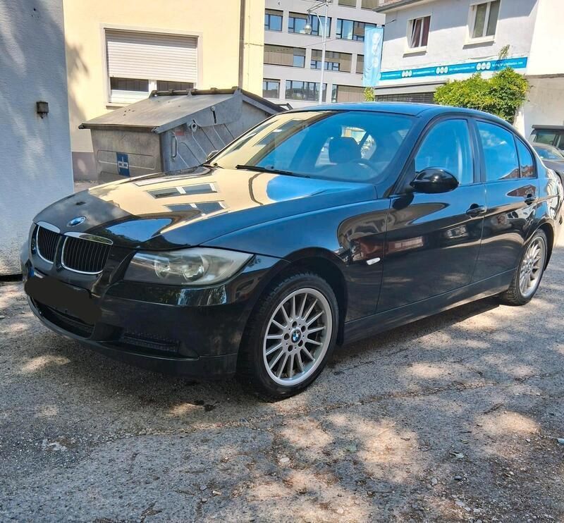 Schwarz Gebraucht 2007 BMW 318 Limousine | 3.850 € (Fairer Preis) - Bild 1/4