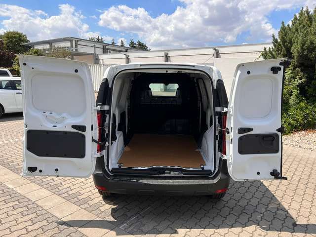 Gebraucht Renault Express 75 PS (55 kW) 2021 Weiß Van / Kleinbus