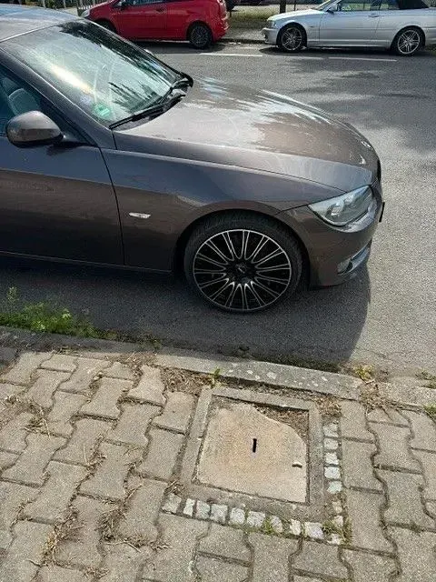 Second-hand BMW 320 170 CP (125 kW) 2011 Maro Coupe