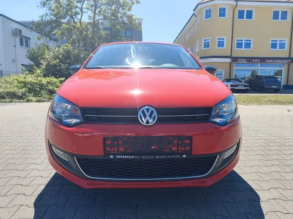 Gebraucht VW Polo Style 60 PS (44 kW) 2012 Rot Kleinwagen