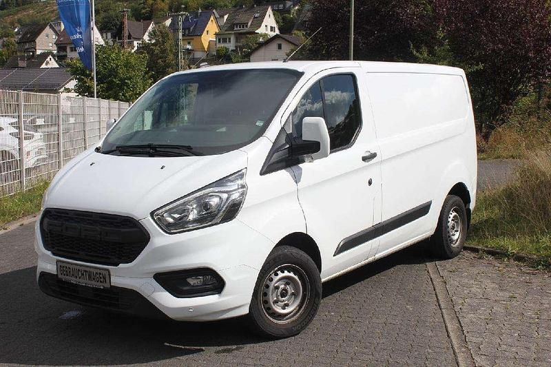 Gebraucht Ford Transit Custom Trend 131 PS (96 kW) 2020 Frostweiß Van / Kleinbus