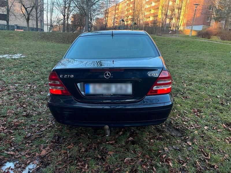 Gebraucht Mercedes C270 170 PS (125 kW) 2002 Blau Limousine