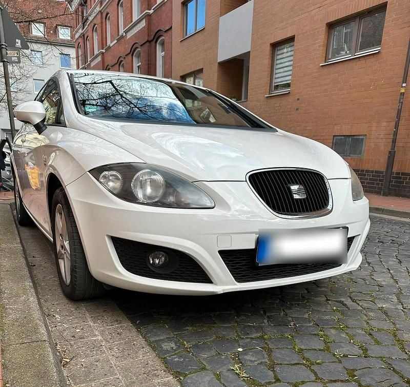 Gebraucht Seat Leon Copa 105 PS (77 kW) 2012 Weiß Limousine