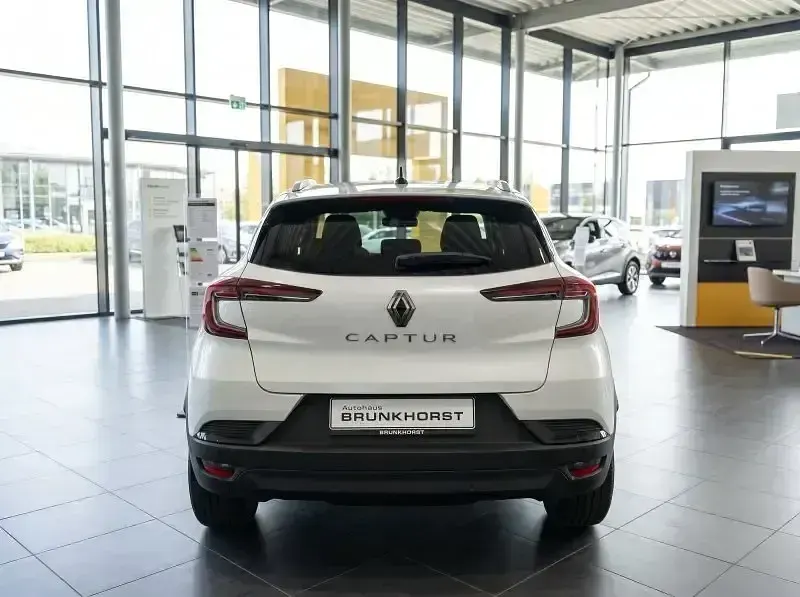Gebraucht Renault Captur Techno 91 PS (66 kW) 2025 Perlmuttweiß SUV