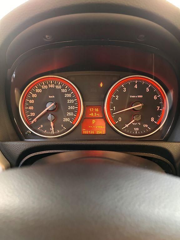 Gebraucht BMW 325 Performance 218 PS (160 kW) 2007 Silber Coupé