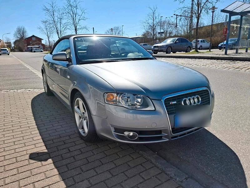 Grau Gebraucht 2007 Audi A4 Cabriolet Cabrio | 5.900 € (Fairer Preis) - Bild 1/4