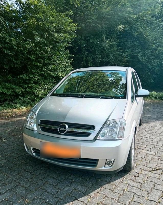 Gebraucht Opel Meriva 90 PS (66 kW) 2005 Silber Van / Kleinbus