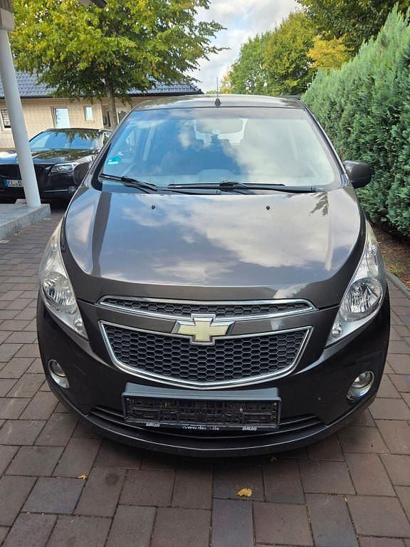 Braun Gebraucht 2011 Chevrolet Spark LS Kleinwagen | 3.300 € (Etwas zu teuer) - Bild 1/4