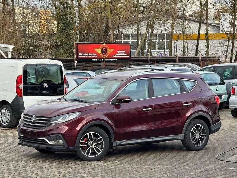 Gebraucht DFSK Glory 580 145 PS (106 kW) 2019 Rot SUV