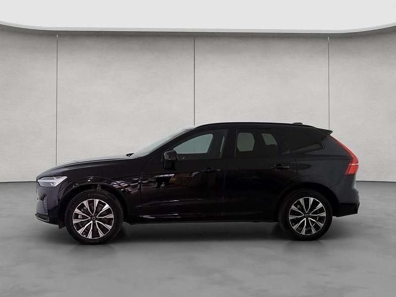 Gebraucht Volvo XC60 Plus 197 PS (144 kW) 2024 Onyx black metallic SUV