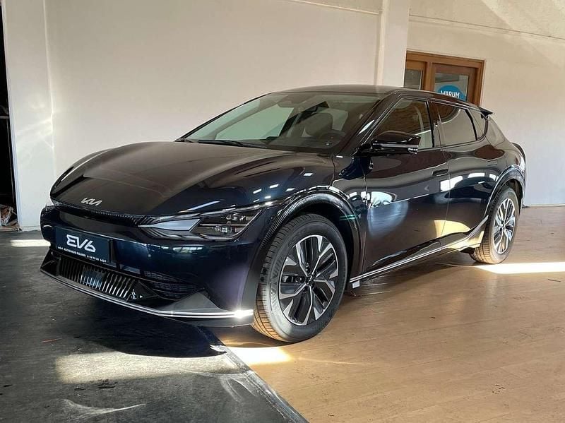 Gravity blau met. Gebraucht 2024 Kia EV6 Basis SUV | 36.990 € (Superpreis) - Bild 1/4