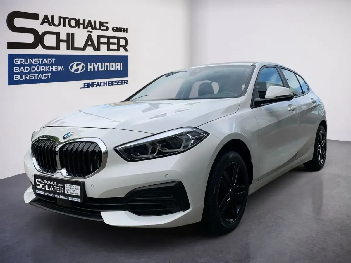 Gebraucht BMW 118 Advantage 136 PS (100 kW) 2023 Limousine