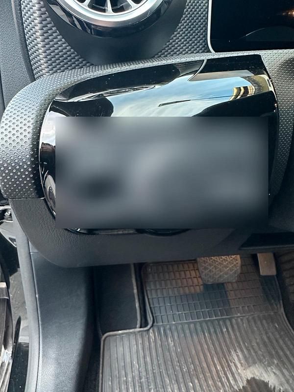 Gebraucht Mercedes A200 163 PS (119 kW) 2018 Schwarz Kleinwagen