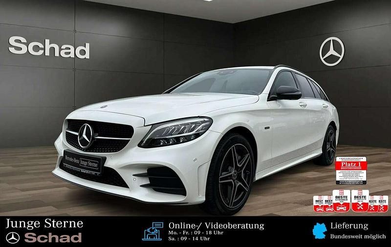 Designo diamantweiß bright Gebraucht 2021 Mercedes C300e AMG Kombi | 31.450 € (Superpreis) - Bild 1/4