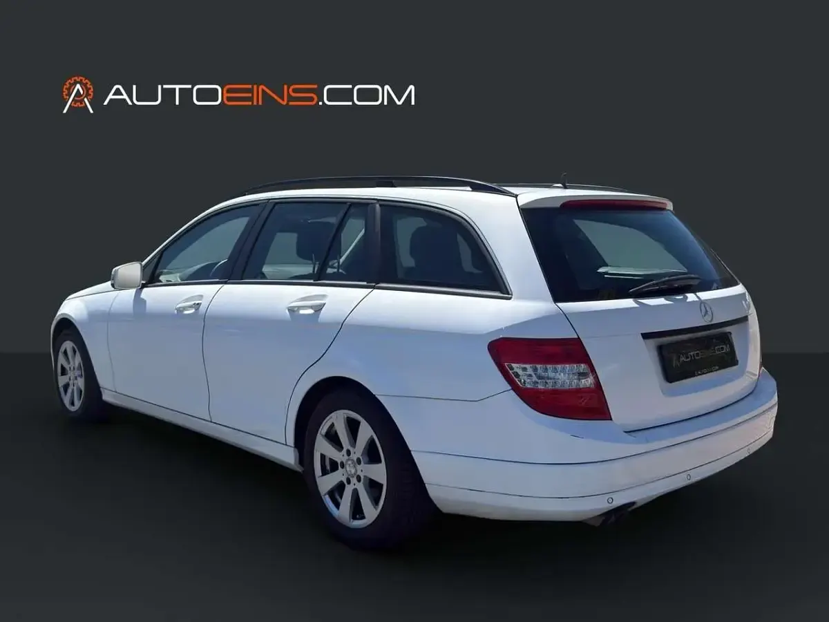 Gebraucht Mercedes C200 136 PS (100 kW) 2010 Tenoritgrau  metalliclack Kombi