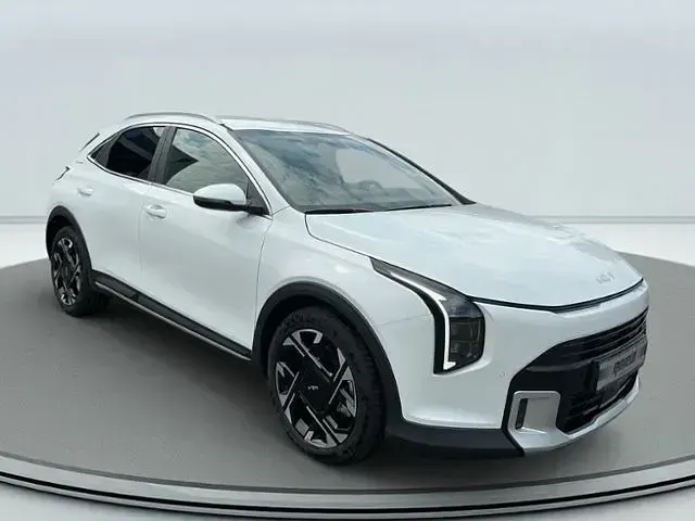 Neu Kia XCeed Spirit 179 PS (131 kW) 2026 Weiß SUV