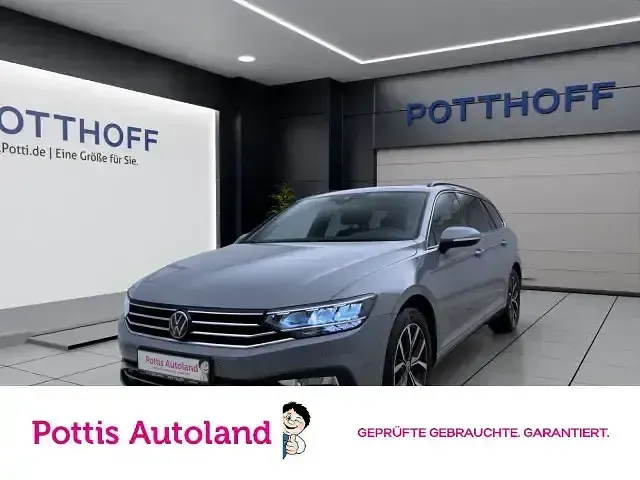 Gebraucht VW Passat Business 150 PS (110 kW) 2023 Kombi