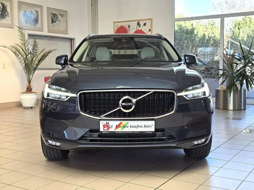 Second-hand Volvo XC60 190 CP (139 kW) 2018 Albastru SUV