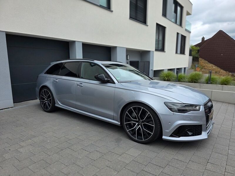 Silber Gebraucht 2016 Audi RS6 Performance Kombi | 61.900 € (Etwas zu teuer) - Bild 1/4