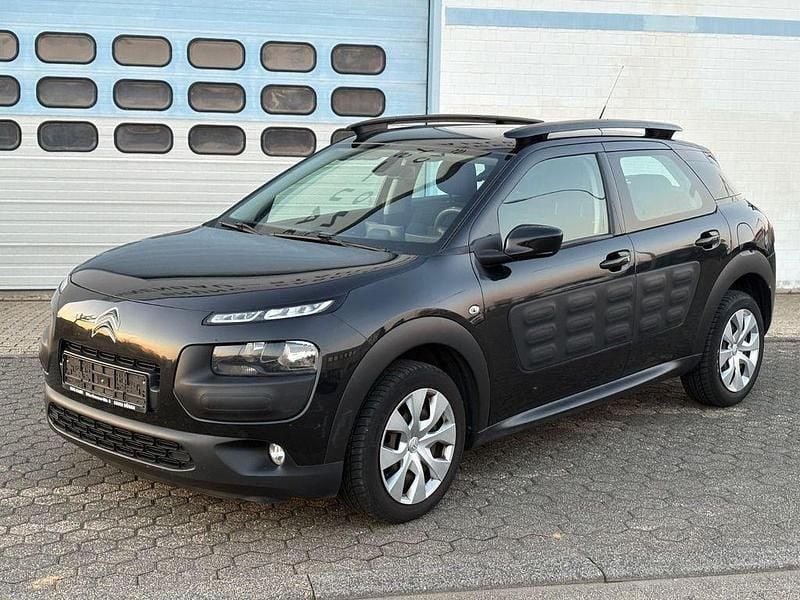 Gebraucht Citroën C4 Feel 82 PS (60 kW) 2018 Schwarz SUV