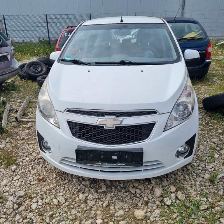 Weiß Gebraucht 2011 Chevrolet Spark LS Kleinwagen | 1.199 € (Superpreis) - Bild 1/4