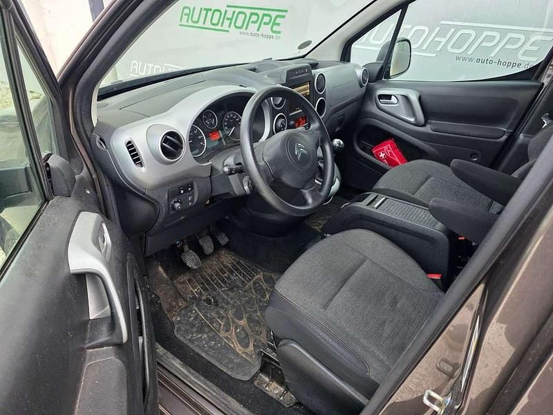 Gebraucht Citroën Berlingo XTR 120 PS (88 kW) 2016 Braun Van / Kleinbus