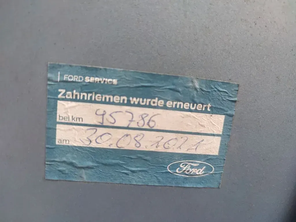 Usado Ford Focus Trend 101 CV (74 kW) 2005 Azul Berlina