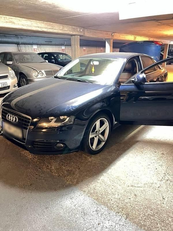 Gebraucht Audi A4 160 PS (117 kW) 2008 Blau Limousine