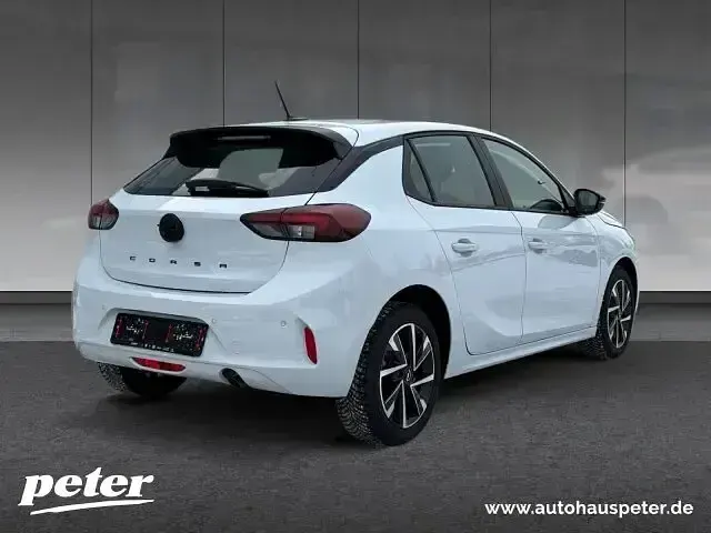 Nowe Opel Corsa Edition 101 KM (74 kW) 2025 Biały Hatchback