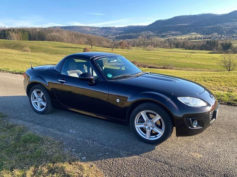 Gebraucht Mazda MX5 126 PS (92 kW) 2012 Braun Cabrio