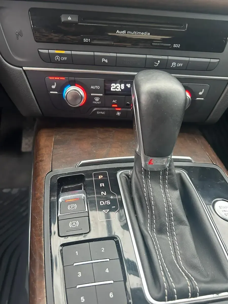 Gebraucht Audi A7 Sportback Comfort 192 PS (141 kW) 2011 Andere farben Kleinwagen