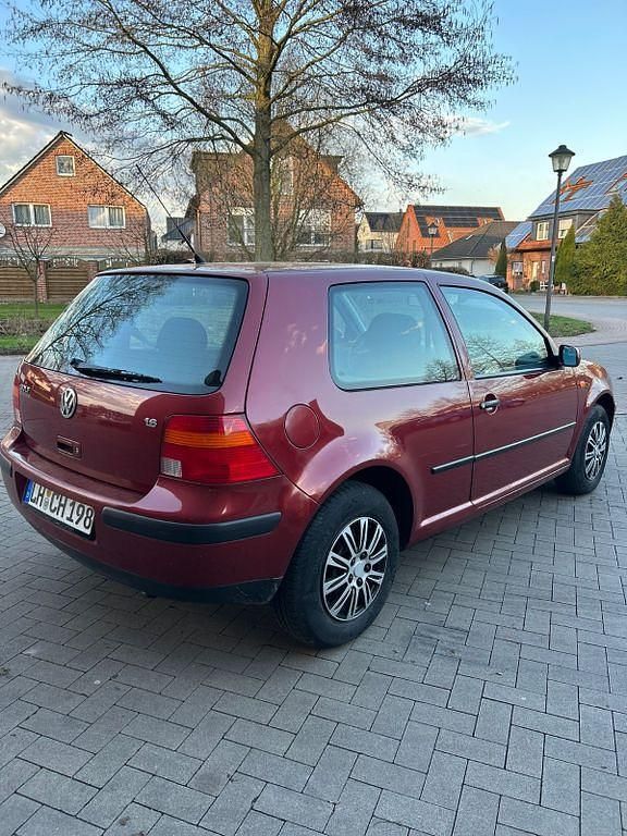Gebraucht VW Golf IV 102 PS (75 kW) 2000 Rot Kleinwagen