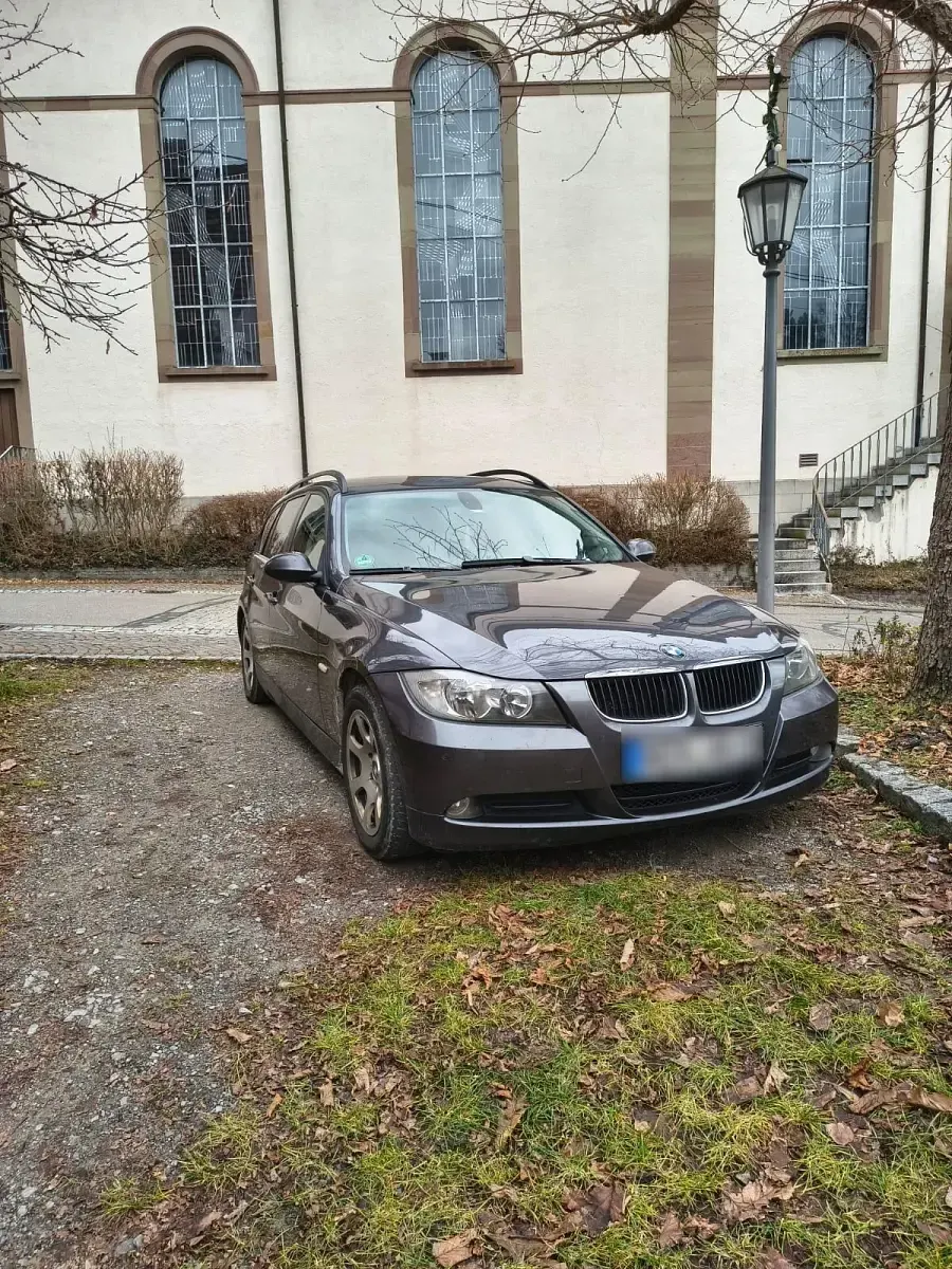 Gebraucht BMW 318 143 PS (105 kW) 2008 Kombi