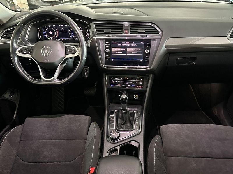 Gebraucht VW Tiguan Allspace Life 150 PS (110 kW) 2022 Weiß SUV