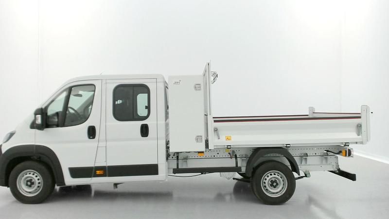 Neu Fiat Ducato 179 PS (131 kW) 2025 Blanc Van
