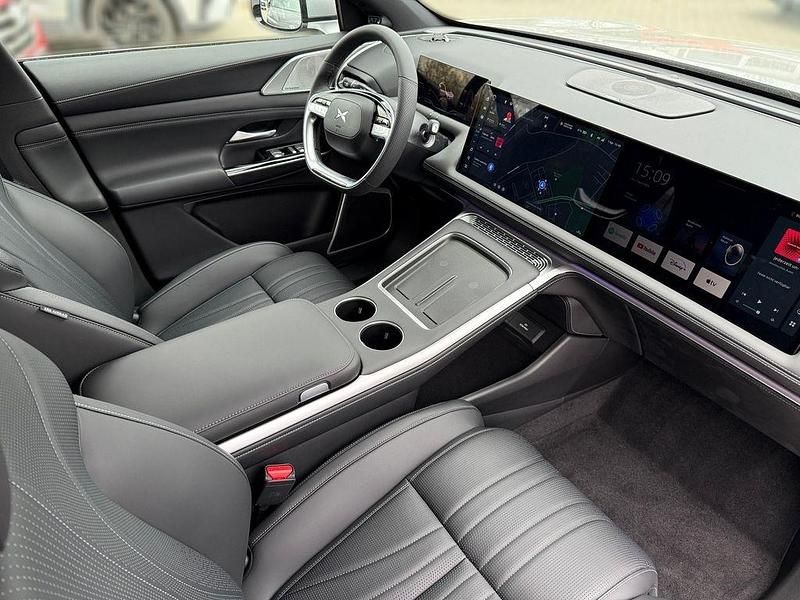 Gebraucht XPENG G9 AWD Performance 405 kW (551 PS) 2025 Silber SUV