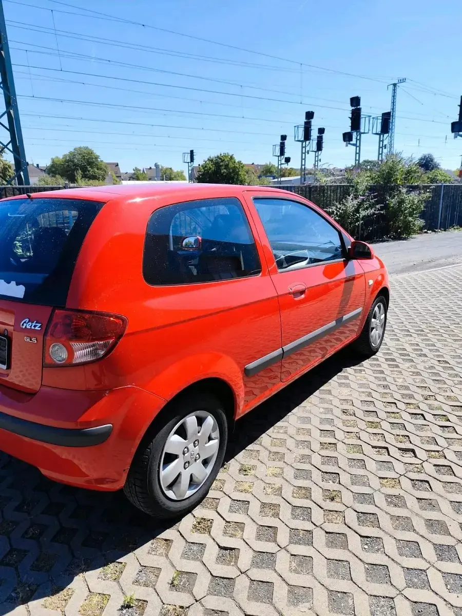 Gebraucht Hyundai Getz 90 PS (66 kW) 2003 Rot Kleinwagen