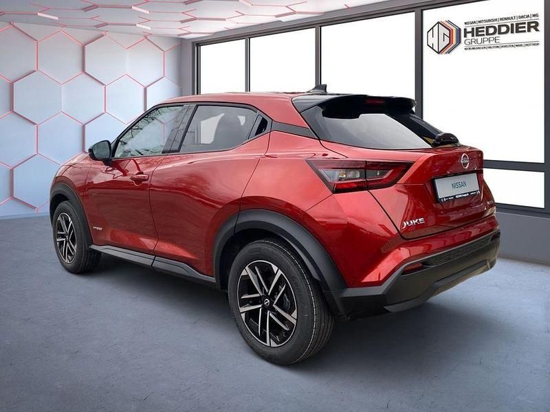 Neu Nissan Juke N-Connecta 143 PS (105 kW) 2025 Fuji sunset red SUV