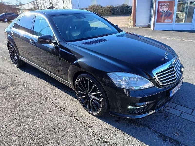 Gebraucht Mercedes S350 AMG 258 PS (189 kW) 2011 Schwarz Limousine