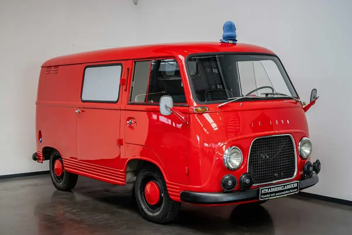 Gebraucht Ford Transit 16 kW (23 PS) 1960 Rot Van / Kleinbus