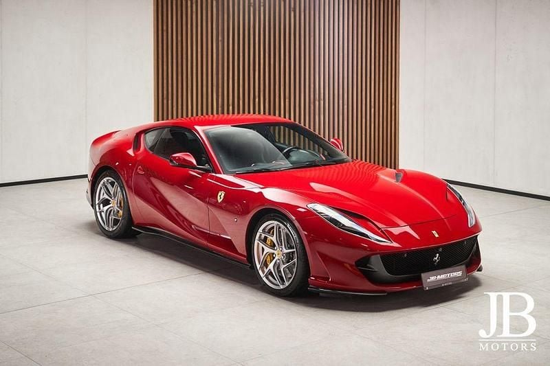 Rot Gebraucht 2017 Ferrari 812 | 259.850 € - Bild 1/4